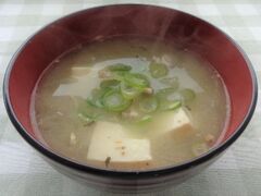 サバ缶の味噌汁