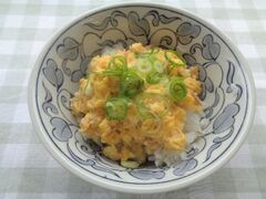 ツナたま丼