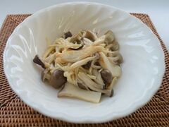 きのこのマリネ